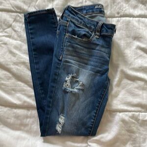 American Eagle ripped skinny jeans